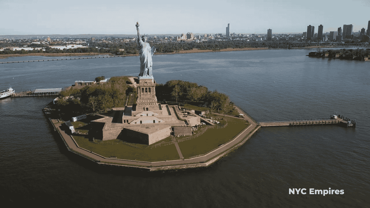 Douglas Elliman headquarters under FINRA insider trading probe